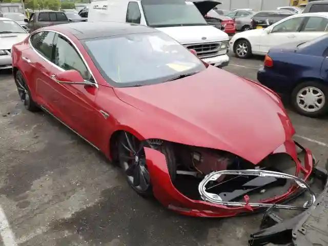 5YJSA1H21EFP66927 2014 TESLA MODEL S-0
