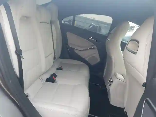 WDDSJ4EB6GN356950 2016 MERCEDES-BENZ CLA 250-5