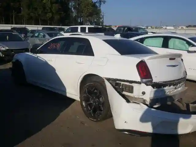2C3CCABT9LH122961 2020 CHRYSLER 300 S-2
