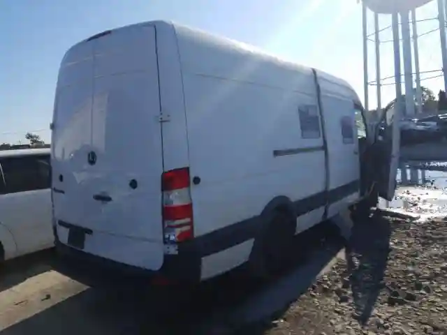 WD3PE8CC7D5727739 2013 MERCEDES-BENZ SPRINTER 2500-3