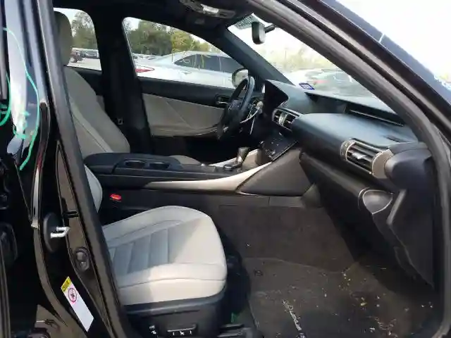 JTHBA1D20G5002527 2016 LEXUS IS 200T-4