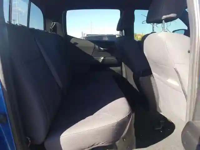3TMCZ5AN4HM104347 2017 TOYOTA TACOMA DOUBLE CAB-5