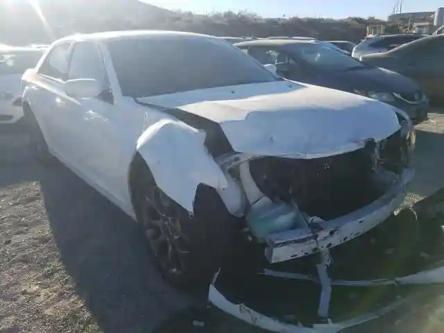 2C3CCAGG2GH170951 2016 CHRYSLER 300 S-0