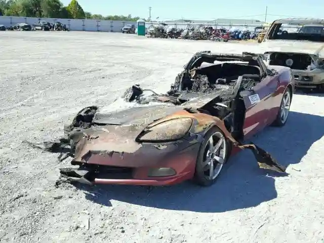 1G1YY26W185112378 2008 CHEVROLET CORVETTE-1