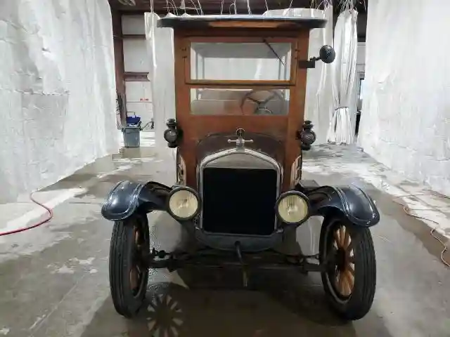 14231749 1926 FORD MODEL-T-4