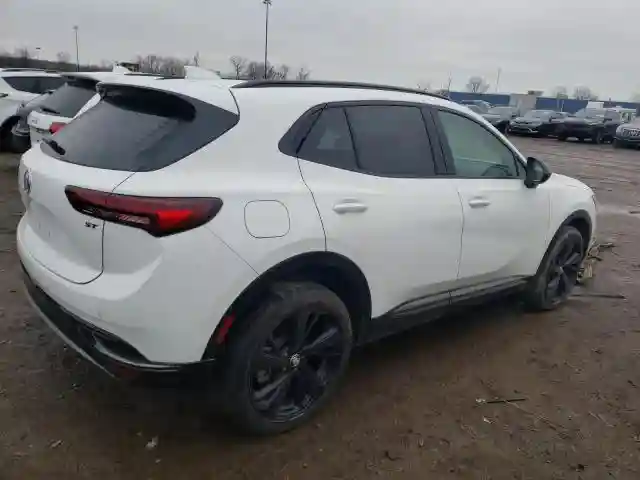 LRBFZPR42PD076836 2023 BUICK ENVISION-2