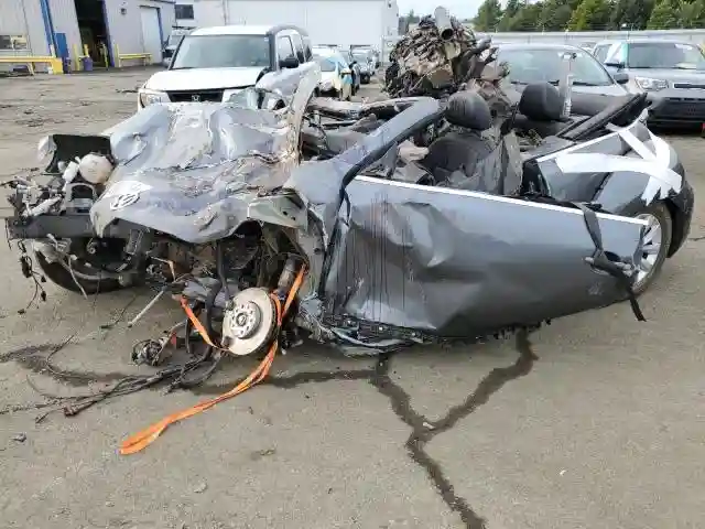 3VW5DAATXJM515575 2018 VOLKSWAGEN BEETLE-0
