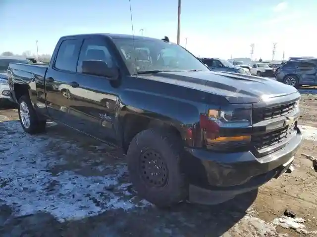 1GCVKPEC2JZ378491 2018 CHEVROLET ALL MODELS-3