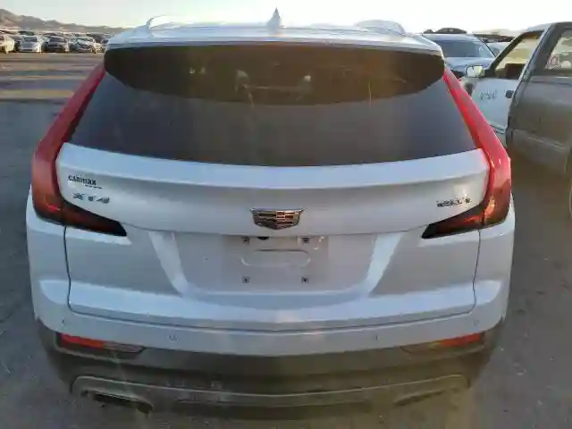 1GYFZCR49KF188003 2019 CADILLAC XT4-5