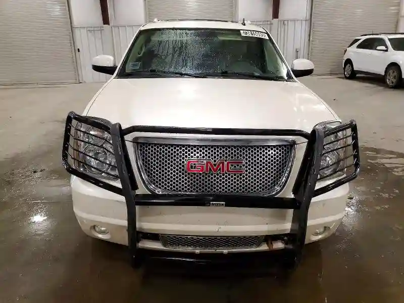 1GKS2MEF0CR159788 2012 GMC YUKON-4