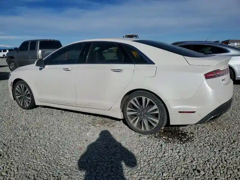 3LN6L5E90HR615290 2017 LINCOLN MKZ-1