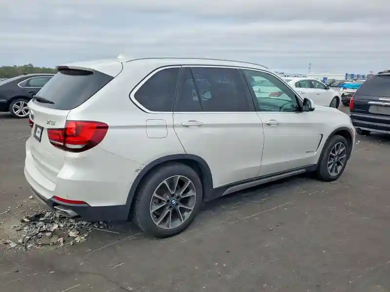 5UXKT0C52G0S77622 2016 BMW X5-2