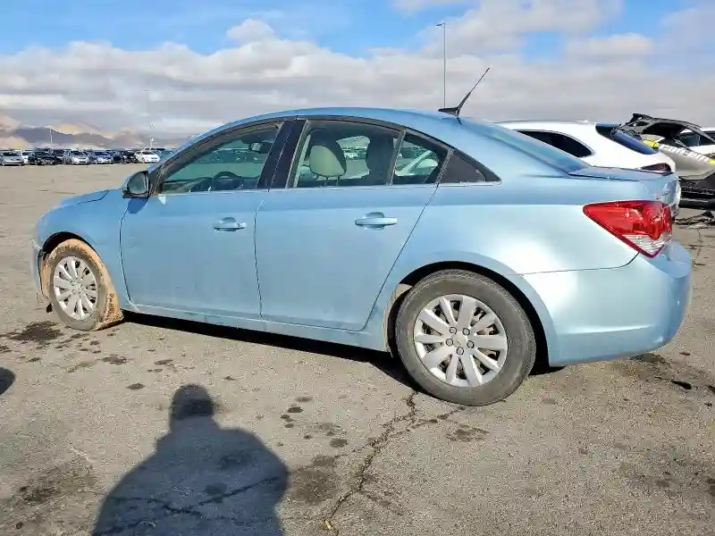 1G1PF5S95B7170413 2011 CHEVROLET CRUZE-1