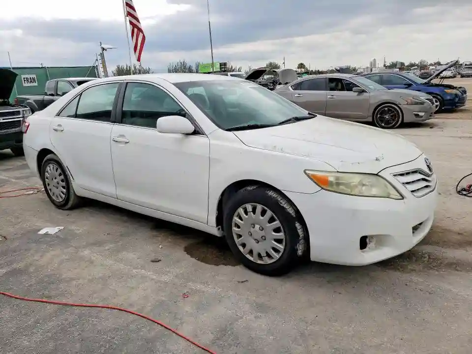 4T1BF3EK3AU552679 2010 TOYOTA CAMRY-3