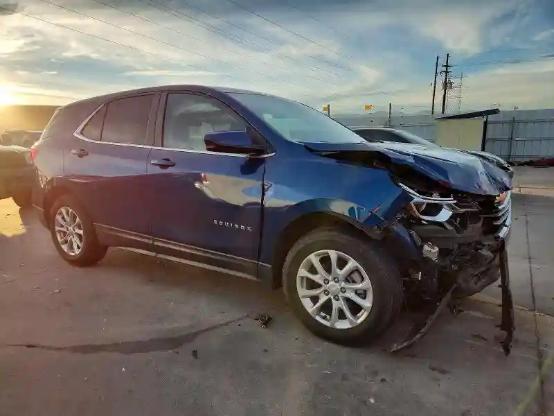 2GNAXUEV7M6106882 2021 CHEV EQUINOX-3
