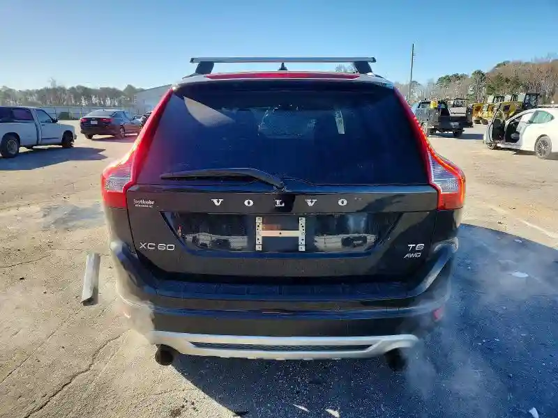 YV4902DZ2C2254522 2012 VOLVO XC60-5