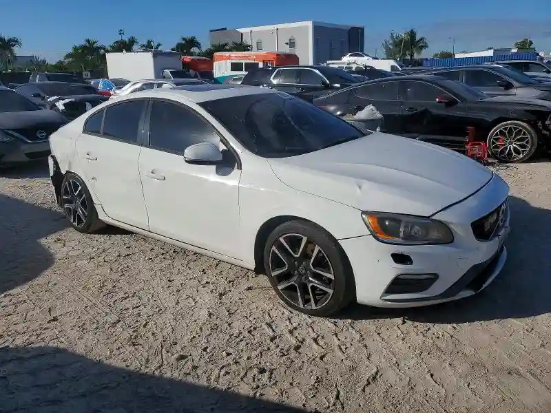 YV140MTL6H2439096 2017 VOLVO S60-3