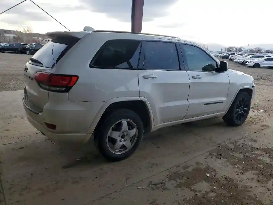 1C4RJFAG8JC420351 2018 JEEP GRAND CHEROKEE-2