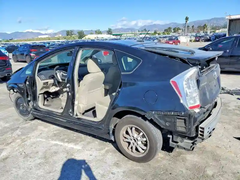 JTDKN3DU0B0260152 2011 TOYOTA PRIUS-1