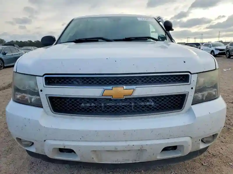 1GNLC2E04CR317327 2012 CHEVROLET TAHOE-4