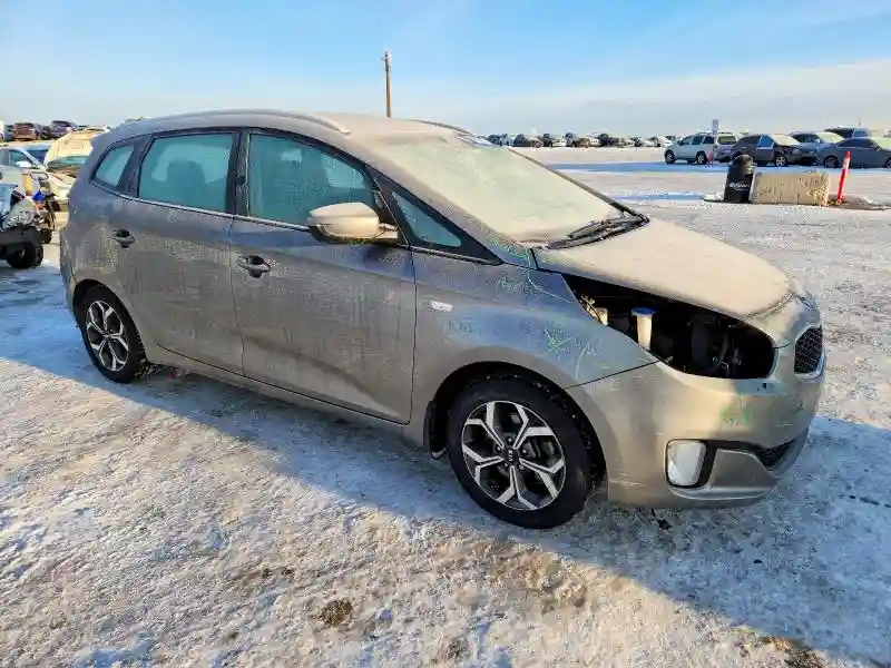 KNAHT8A32E7047799 2014 KIA RONDO-3