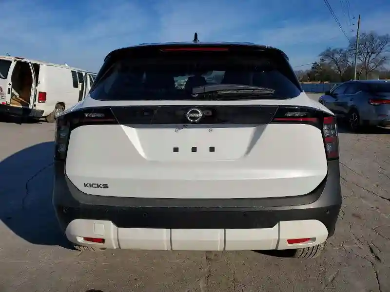3N8AP6CA9SL340751 2025 NISSAN KICKS-5