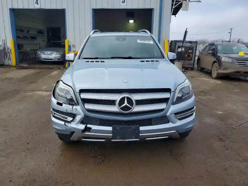4JGDF6EE9FA528383 2015 MERCEDES-BENZ GL-CLASS-4
