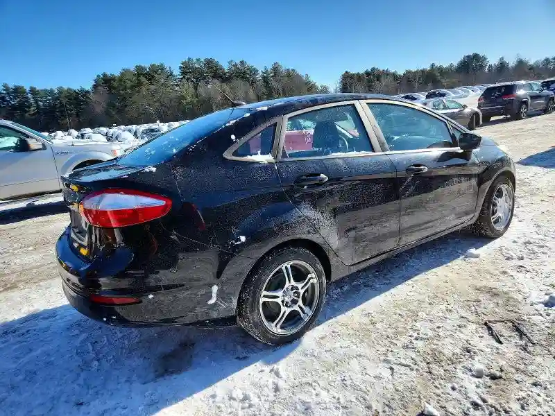 3FADP4BJ9JM107773 2018 FORD FIESTA-2