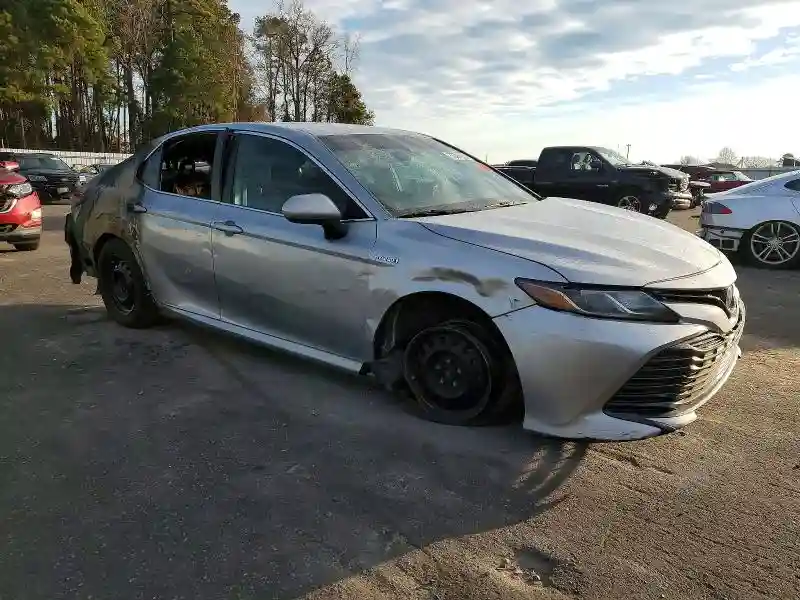 4T1B31HK0KU511467 2019 TOYOTA CAMRY-3