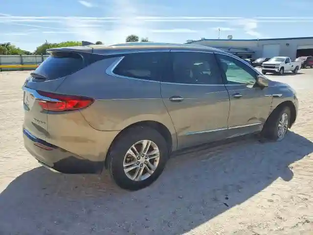 5GAERBKW1JJ142802 2018 BUICK ENCLAVE-2