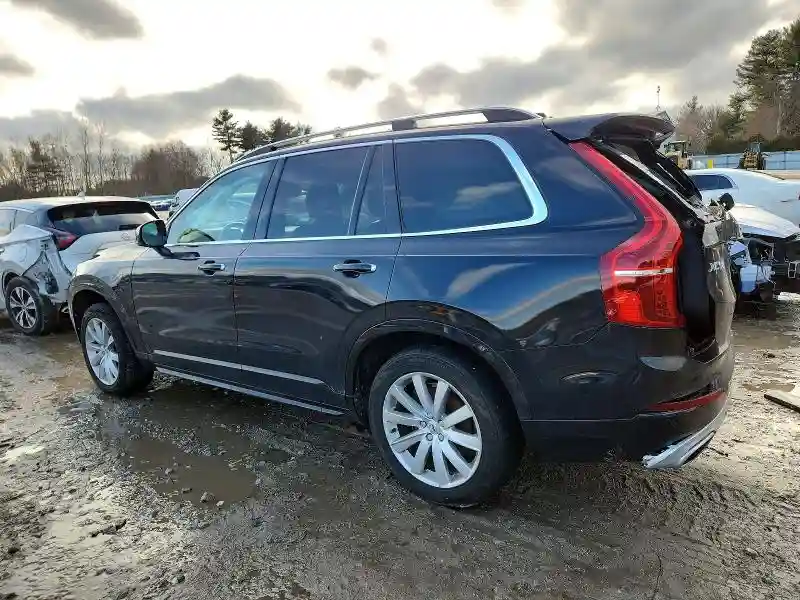 YV4A22PK4H1182290 2017 VOLVO XC90-1