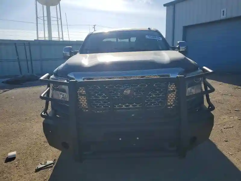 1N6BA1F43GN501304 2016 NISSAN TITAN-4