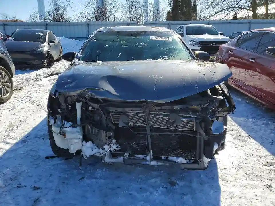 4T1BD1FK6DU088493 2013 TOYOTA CAMRY-4