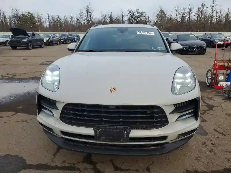WP1AB2A50MLB35258 2021 PORSCHE MACAN-4
