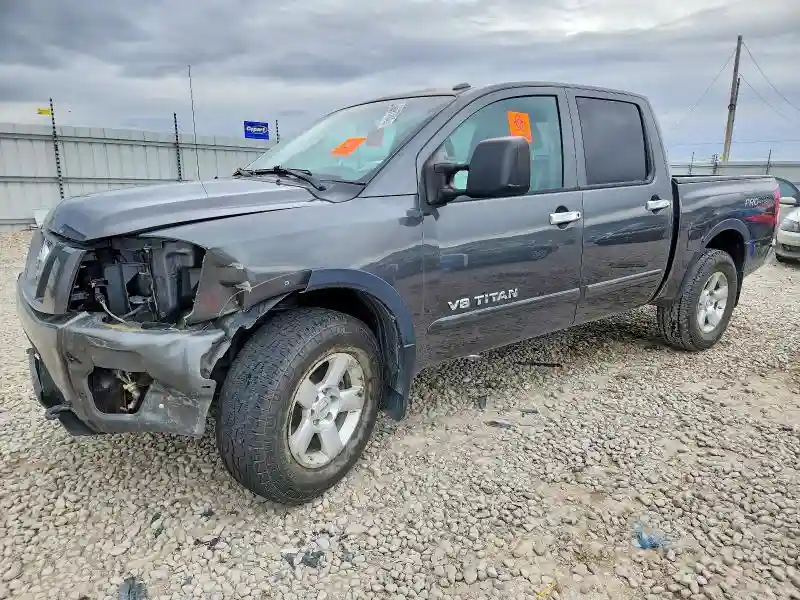 1N6BA0EC2BN322019 2011 NISSAN TITAN-0