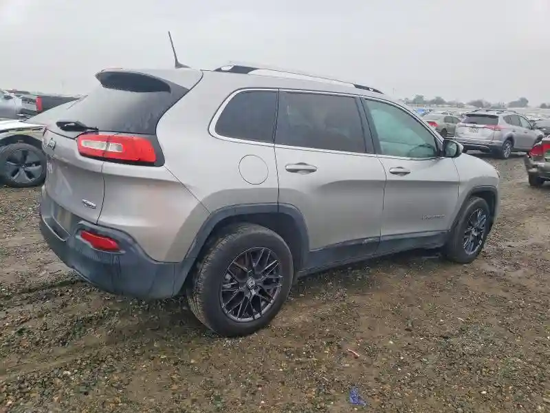1C4PJLCBXJD518055 2018 JEEP GRAND CHEROKEE-2