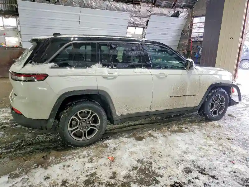 1C4RJHCG2N8623219 2022 JEEP GRAND CHEROKEE-2