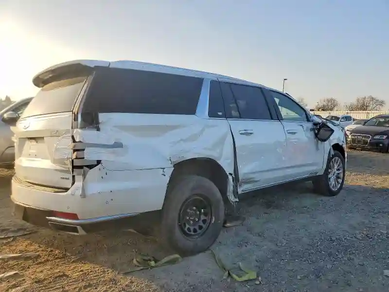 1GYS4KKL5NR265798 2022 CADILLAC ESCALADE-2