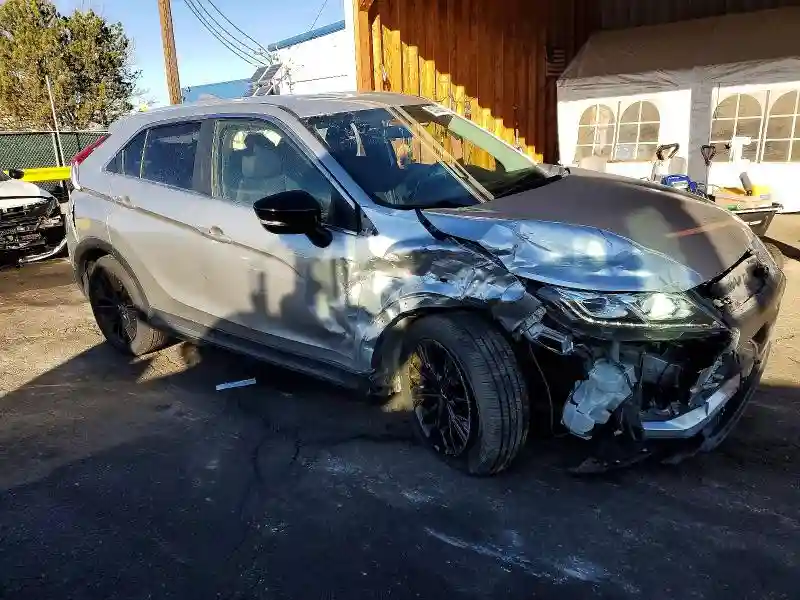 JA4AT4AA2JZ047743 2018 MITSUBISHI ECLIPSE-3