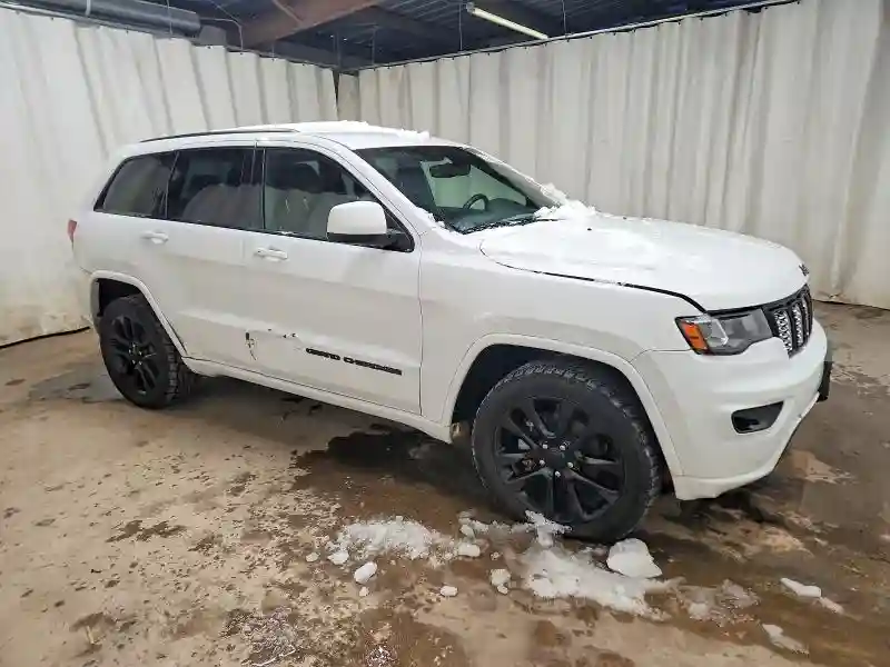 1C4RJFAG0JC351350 2018 JEEP GRAND CHEROKEE-3