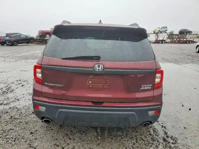 5FNYF8H9XMB018743 2021 HONDA PASSPORT-5