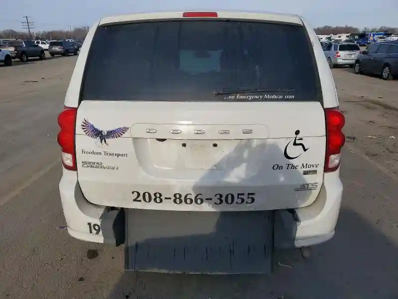 2C4RDGBG8KR524858 2019 DODGE CARAVAN-5