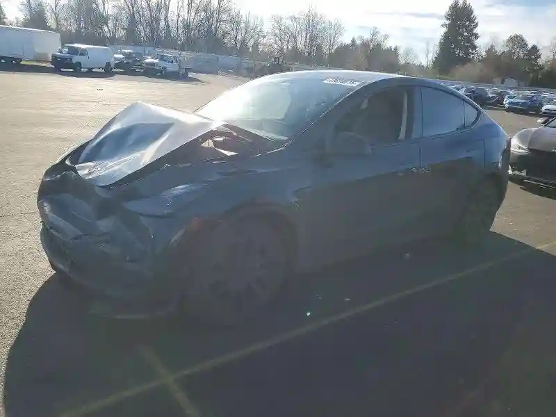 7SAYGDEE6NF544038 2022 TESLA MODEL Y-0