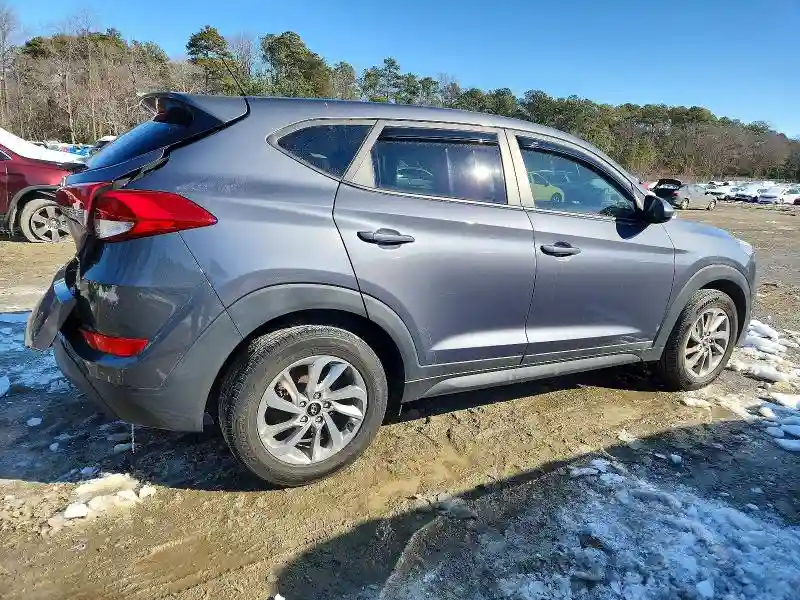 KM8J23A48JU656793 2018 HYUNDAI TUCSON-2