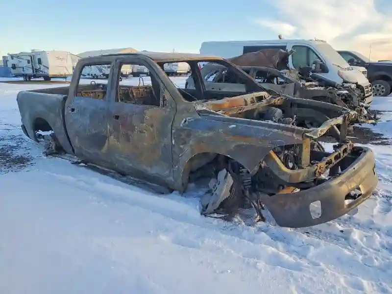3C6RR7LT9NG331911 2022 RAM 1500-3