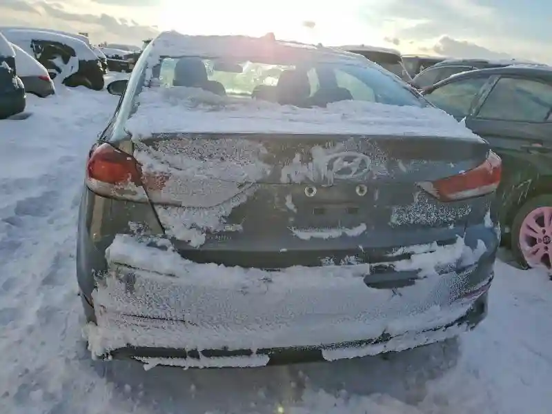 KMHD84LF8JU558301 2018 HYUNDAI ELANTRA-5