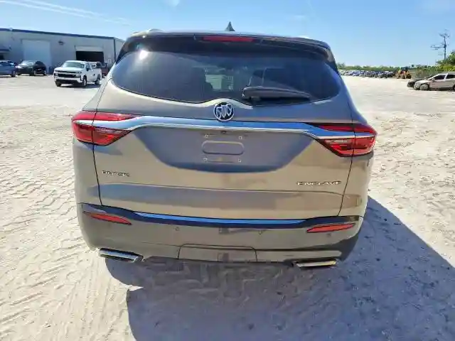 5GAERBKW1JJ142802 2018 BUICK ENCLAVE-5