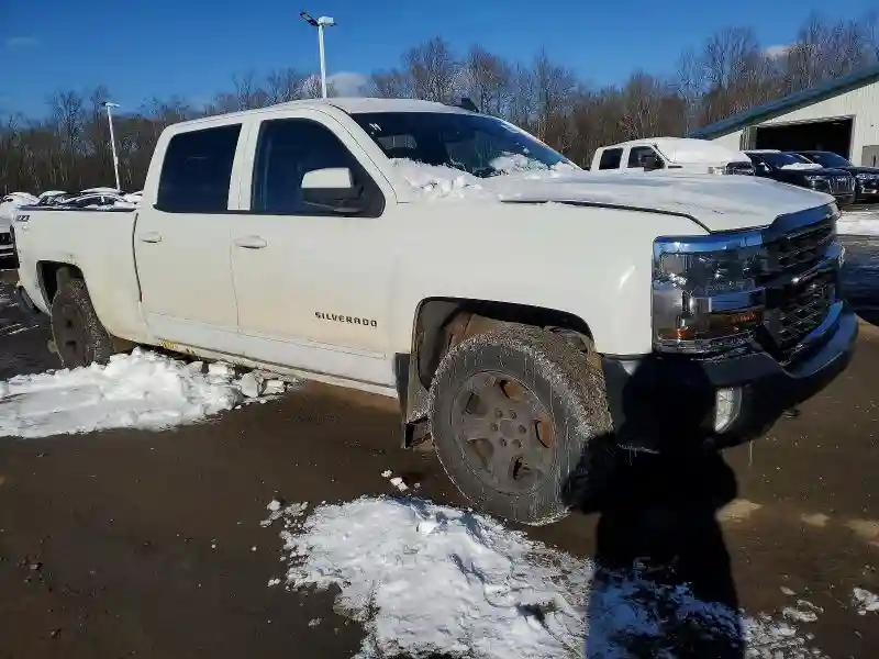3GCUKREC7GG104204 2016 CHEVROLET ALL MODELS-3