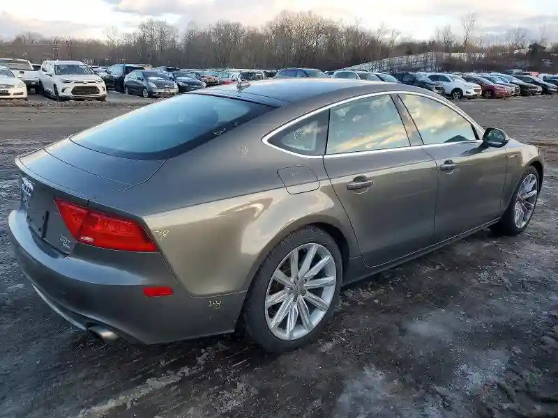 WAUYGAFCXDN069967 2013 AUDI A7-4