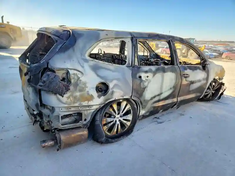 4S4WMAMD2M3413071 2021 SUBARU ASCENT-2